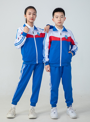 屹奧校服專注校服定制生產