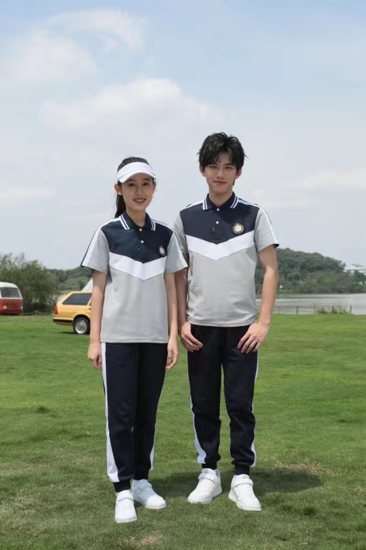 夏季校服，為何選擇冰絲面料？盡享清涼舒適！